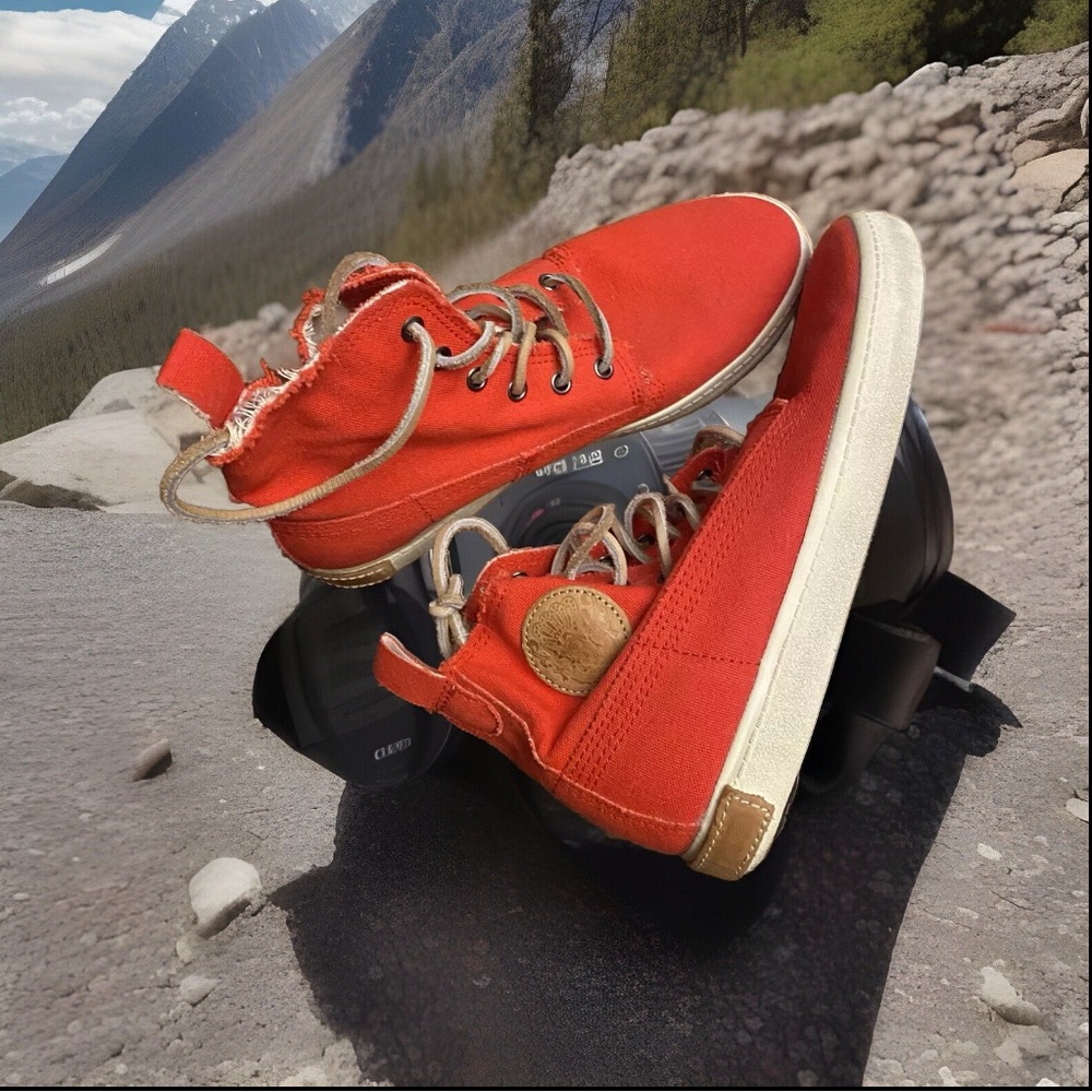 New without box Tomato Red HighTop Shoes Blackstock. Men’s size EU 38=USA 7 1/2